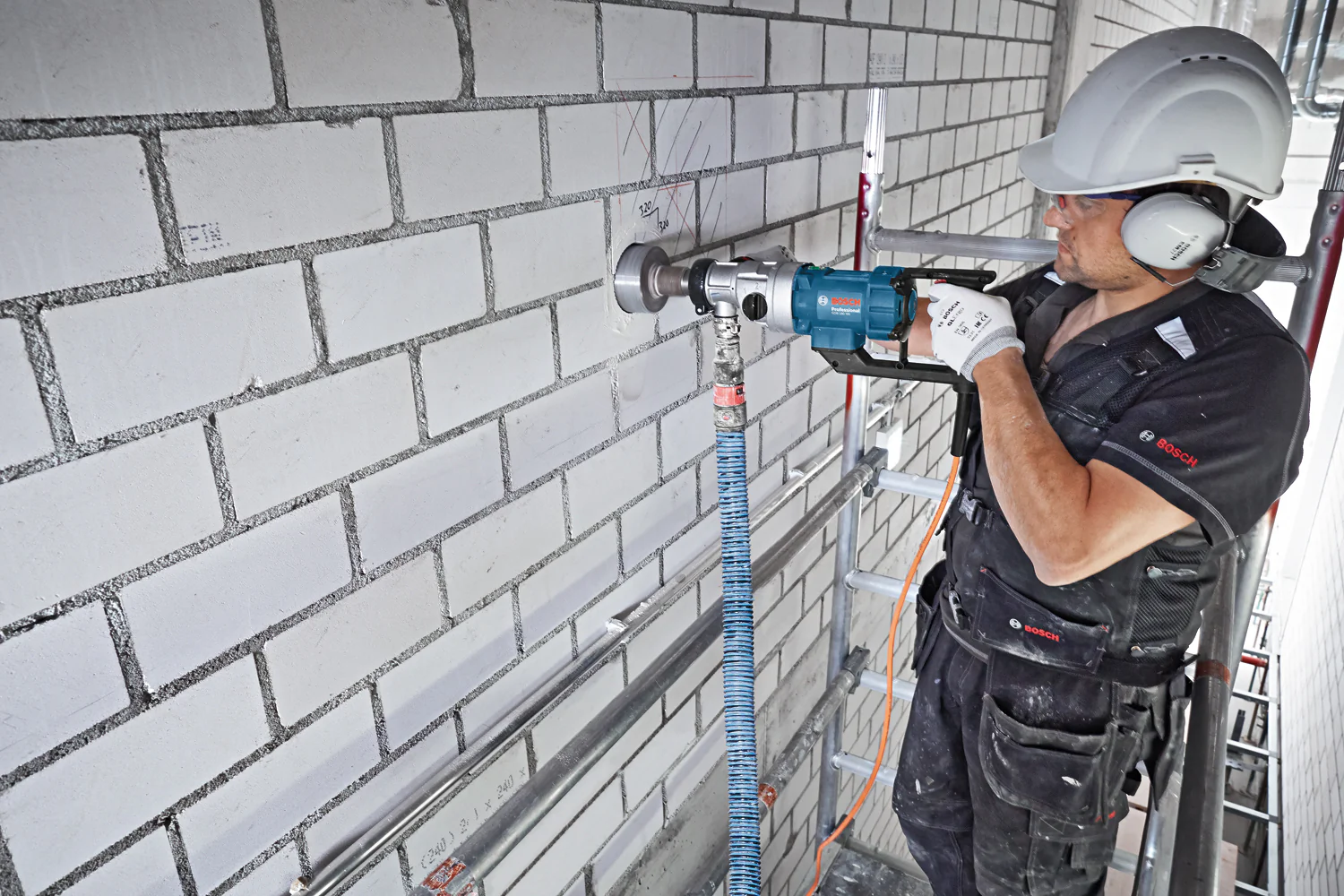 004 - Vŕtačka jadrová diamantová GDB 180 WE BOSCH k: 010392 – Obrázok 4